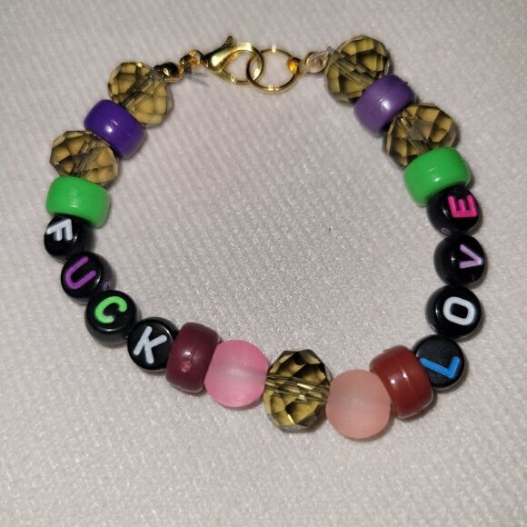 Fck love! valentines 💝 day bracelet - Picture 1 of 10